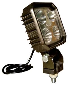 Phare de travail Carré Led 9W (17653)
